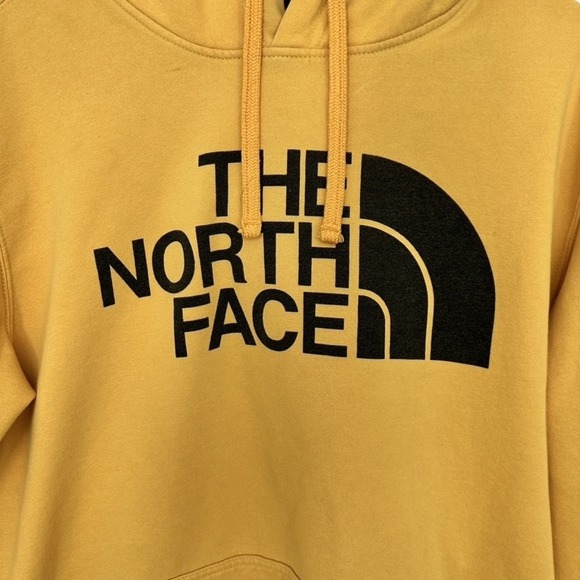 North Face Hoodie Mens XL Yellow Pullover Sweatshirt Kangaroo Pocket Outdoors - Picture 7 of 11